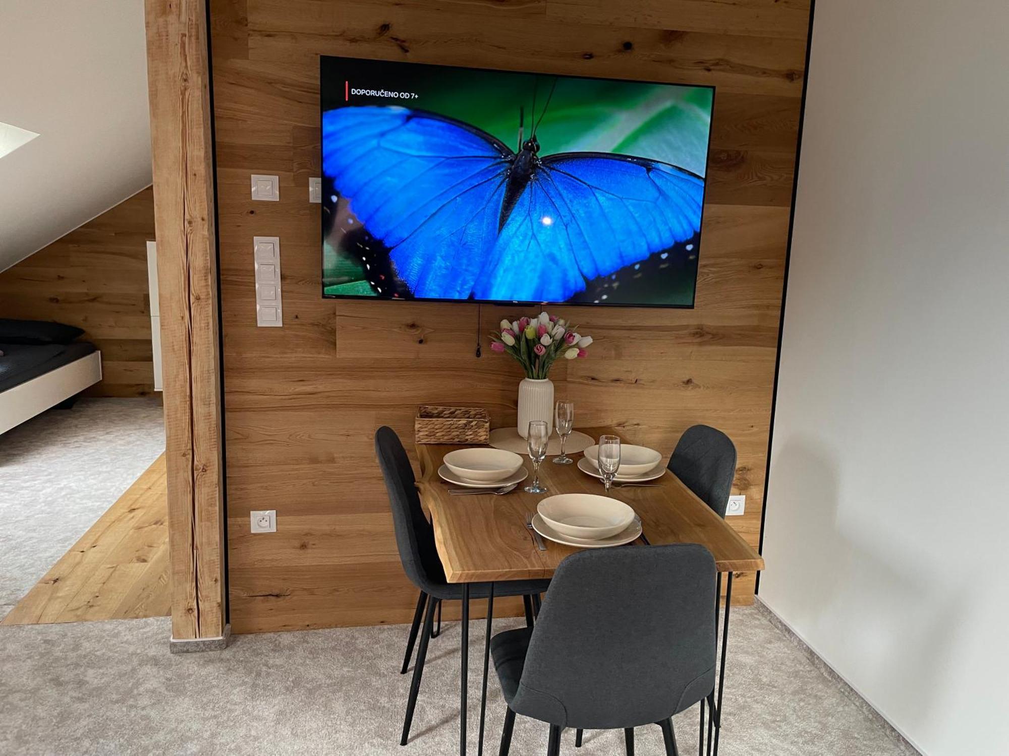 Apartman U Ovecku - Nová Paka Εξωτερικό φωτογραφία