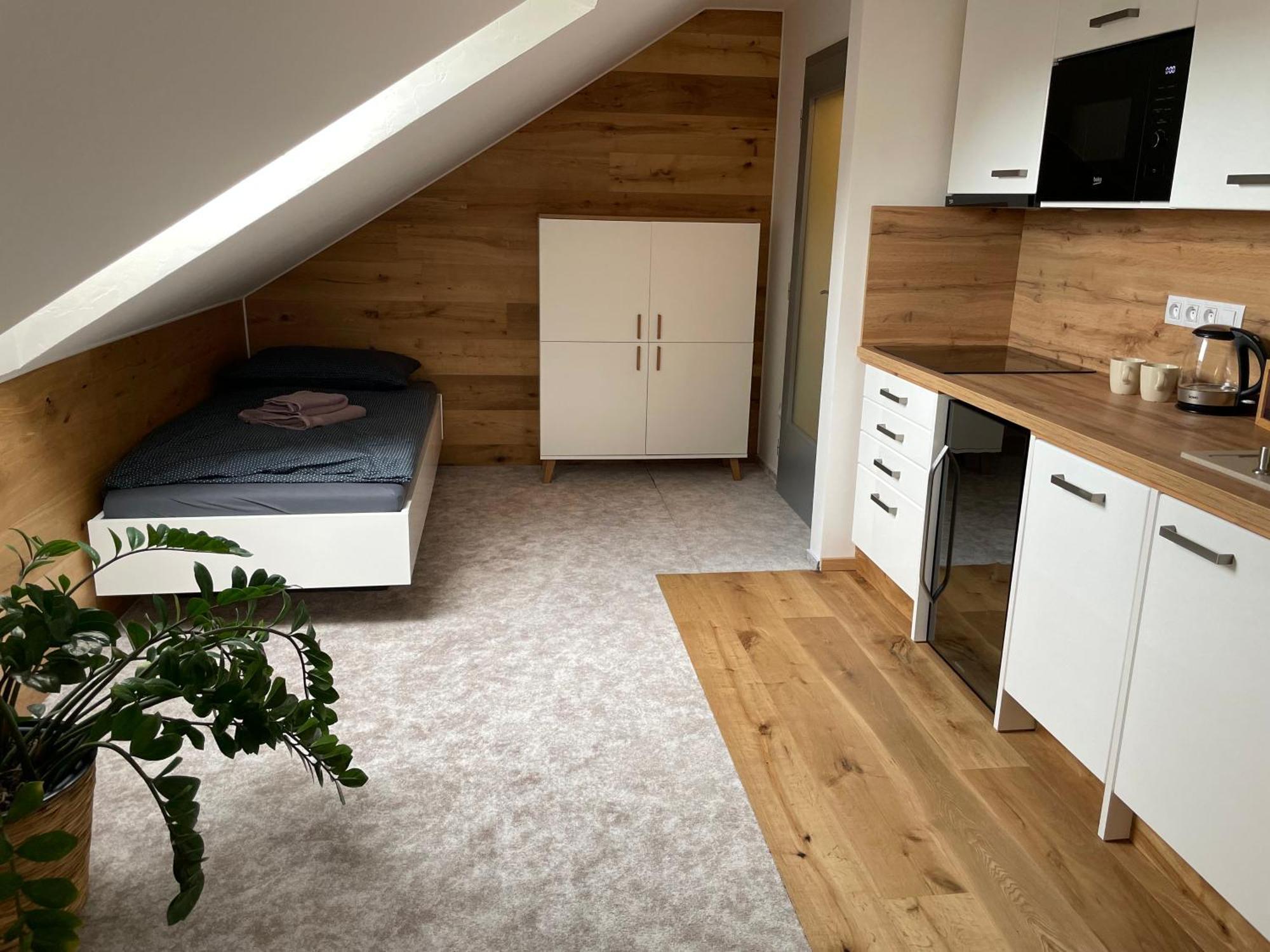 Apartman U Ovecku - Nová Paka Εξωτερικό φωτογραφία